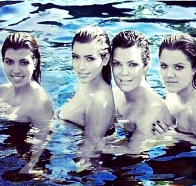 Kris Jenner so svojimi troma najstaršími dcérami